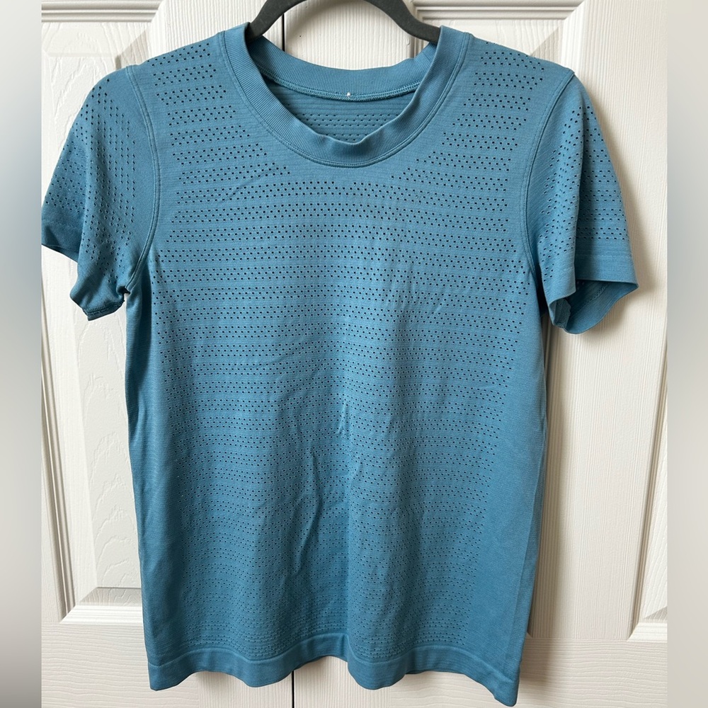 Lululemon Breeze Shirt.